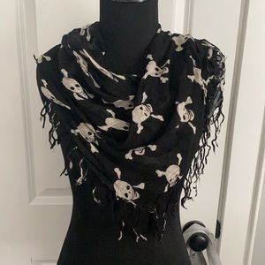 Skull print scarf